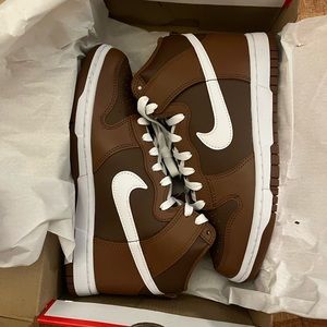 Nike Dunk Hi Retro Men’s Size 6.5